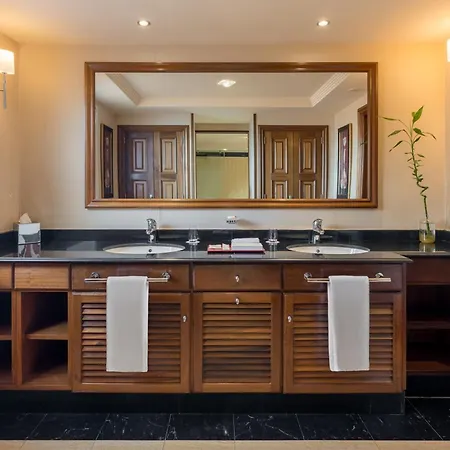Elba Estepona Gran Hotel & Thalasso Spa Room photo